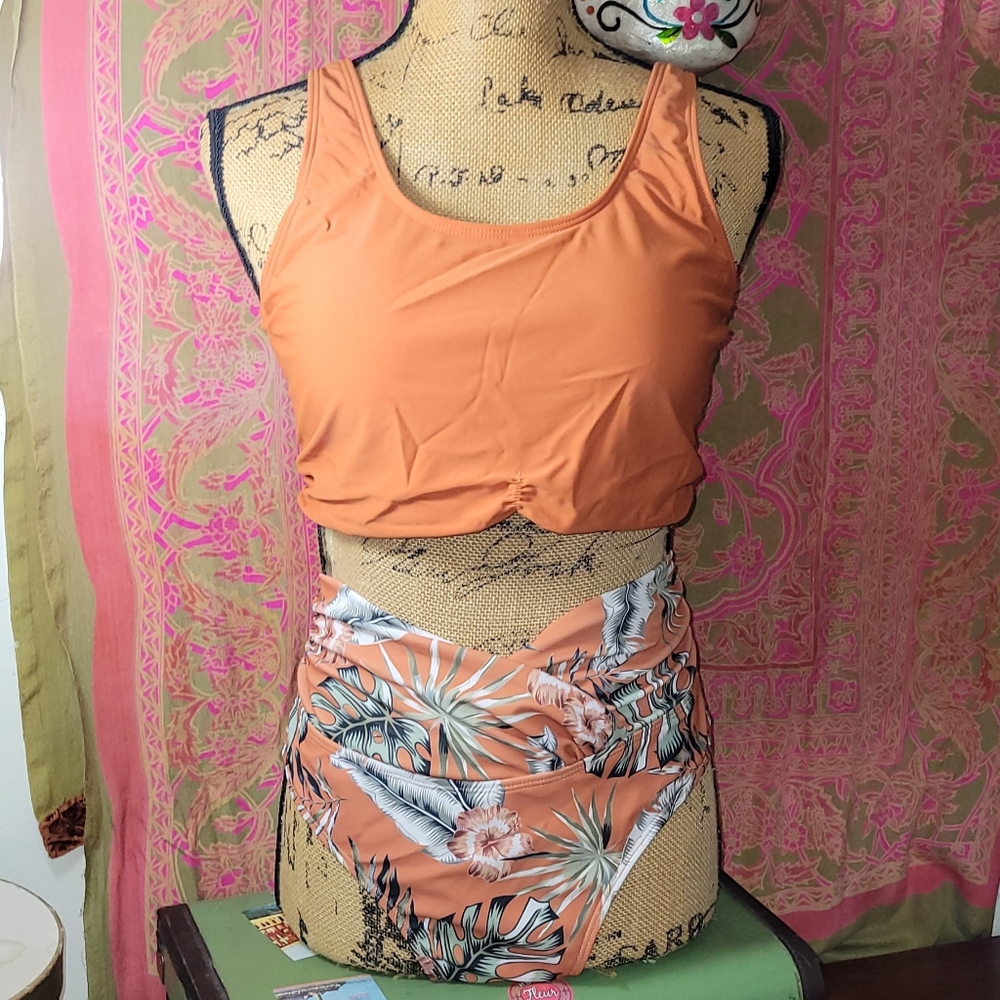 High waisted swim suit